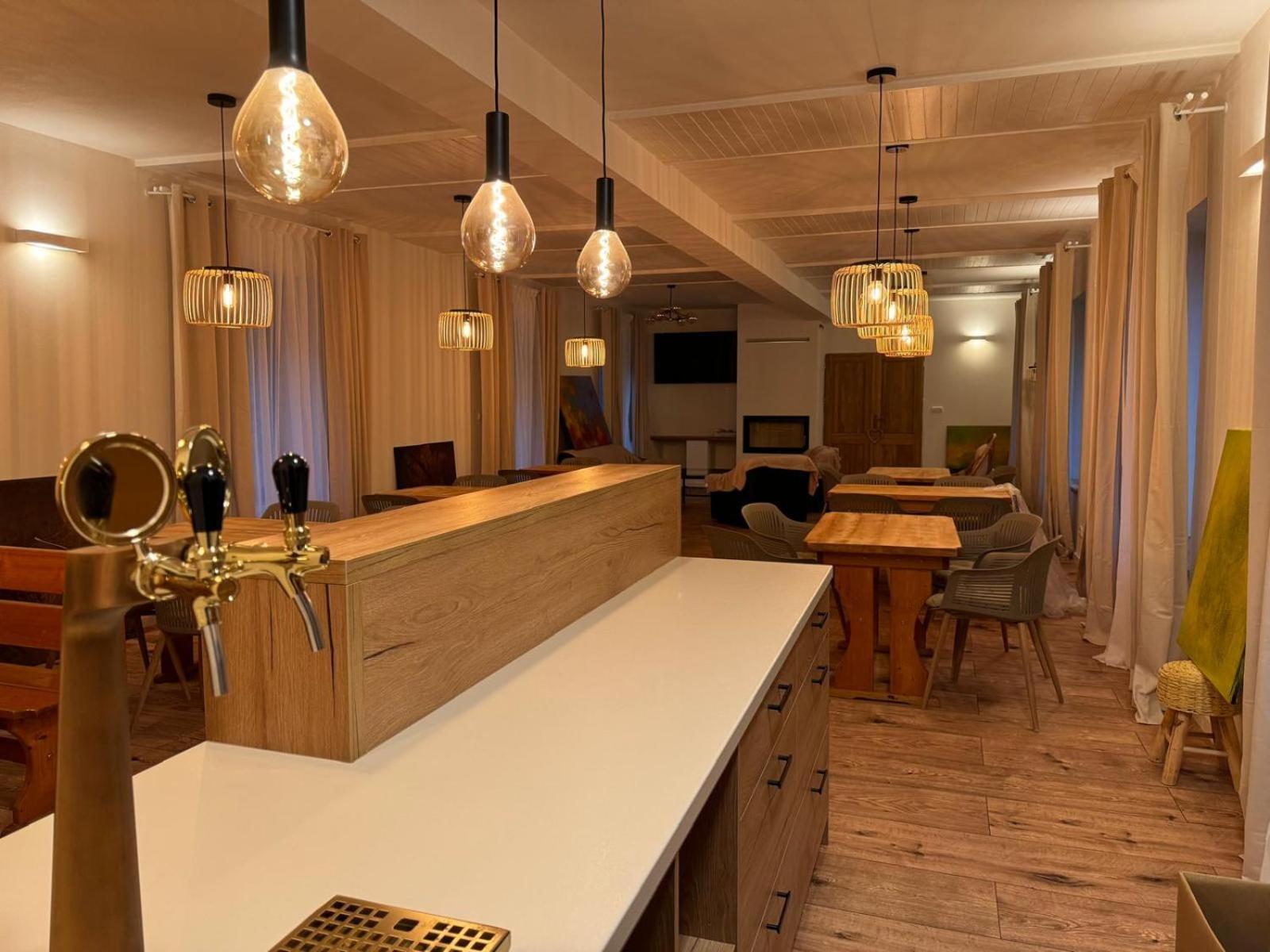 Dobrany Tkalcovna U Zlateho Potoka公寓式酒店 外观 照片